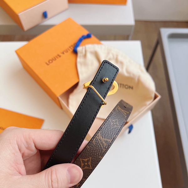 ルイヴィトンベルト内部構造